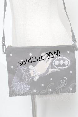 画像1: Q-pot. / SEASONAL LOOK BOOK 〜CAKE〜 パールホイップサコッシュ ムック本付録  黒 S-25-05-21-019-QP-BG-AS-ZS