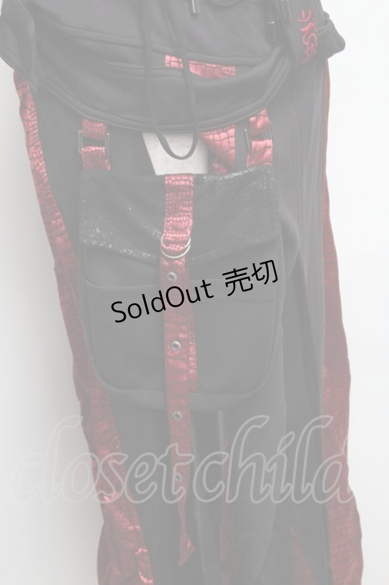 画像3: Qutie Frash / ベルトロングベスト  黒ｘ赤 S-25-05-22-1046-QU-TO-HR-ZS (3)