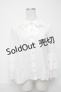 axes femme kawaii / 3段フリル姫袖ブラウス  白 S-25-05-24-011-AX-BL-AS-ZS