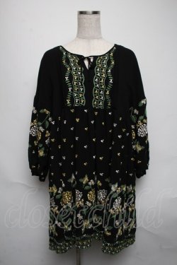 画像1: Jane Marple Dans Le Salon /フラワー刺繍チュニックワンピース  黒 S-25-05-25-048-JM-OP-AS-ZS