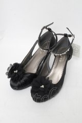 axes femme / お花コサージュPTパンプス M 黒 S-25-05-31-010-AX-SH-AS-ZS