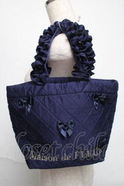 画像1: Maison de FLEUR / ダイヤキルトリボンフリルハンドルトートバッグ  紺 S-25-06-01-023-LO-BG-HR-ZS
