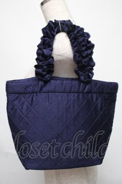 画像3: Maison de FLEUR / ダイヤキルトリボンフリルハンドルトートバッグ  紺 S-25-06-01-023-LO-BG-HR-ZS