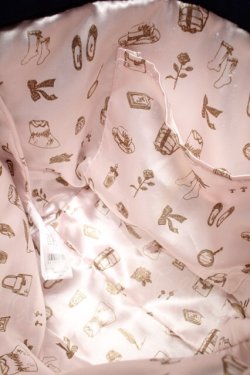 画像4: Maison de FLEUR / ダイヤキルトリボンフリルハンドルトートバッグ  紺 S-25-06-01-023-LO-BG-HR-ZS