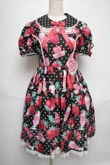 Angelic Pretty / Fresh Strawberry Dinerワンピース  黒 S-25-06-01-029-AP-OP-HR-ZS