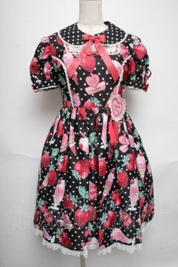 画像1: Angelic Pretty / Fresh Strawberry Dinerワンピース  黒 S-25-06-01-029-AP-OP-HR-ZS