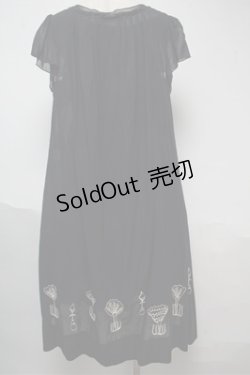 画像2: Jane Marple Dans Le Salon / 刺繍ワンピース  紺 S-25-06-04-028-JM-OP-AS-ZS