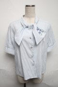 axes femme / ネモフィラ刺繍リボンブラウス  サックス S-25-06-05-022-AX-BL-AS-ZS
