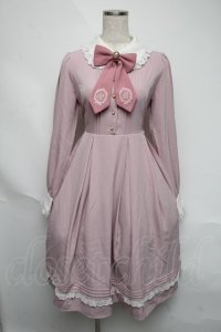 Amavel / Monogram Antique Ribbonワンピース  ピンク S-25-06-05-038-CA-OP-HR-ZS