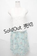 axes femme / レース切替プリントワンピース  白ｘミント S-25-06-06-042-AX-OP-HR-ZS