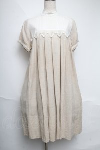 SERAPHIM / リネンのテレーズワンピース  ベージュ S-25-06-07-007-LO-OP-AS-ZT440