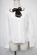 Innocent World White / リボンタイ付きブラウス  白 S-25-06-07-009-IW-BL-AS-ZS