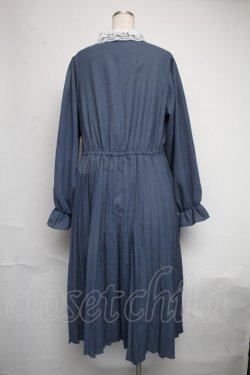 画像2: m petit by misako / AM*レースエリプリーツワンピース  ブルー S-25-06-09-1040-LO-OP-HR-ZS