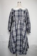 m petit by misako / シナモンチェックフレアワンピース 4L ブルー S-25-06-09-1041-LO-OP-HR-ZS