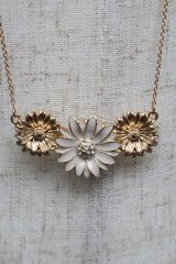 m petit by misako / AMフラワービジューネックレス  オフ S-25-06-09-021-LO-AC-HR-ZS