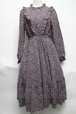画像1: axes femme POETIQUE / 小花柄フリルロングワンピース  黒 S-25-06-11-053-AX-OP-AS-ZS