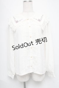 axes femme POETIQUE / フラワークロス刺繍ブラウス  オフ S-25-06-11-024-AX-BL-AS-ZS