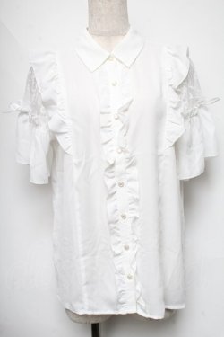 画像1: axes femme POETIQUE / レースラッフルブラウス  白 S-25-06-11-028-AX-BL-AS-ZS