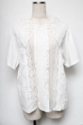 axes femme POETIQUE / レースビッグ襟Tシャツ  オフ S-25-06-11-029-AX-TO-AS-ZS