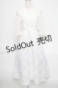 axes femme POETIQUE / チャイナボタン肩あきワンピース  白 S-25-06-17-040-AX-OP-HR-ZS
