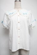 axes femme kawaii / 梯子レース半袖ブラウス  白ｘサックス S-25-06-17-019-AX-BL-HR-ZS