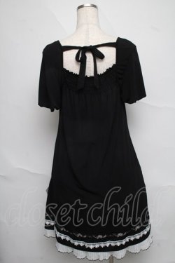 画像2: Ozz Croce / 裾プリーツ刺繍ワンピース  黒ｘ白 S-25-06-20-040-OO-OP-HR-ZS
