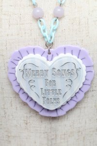 Angelic Pretty / MELODY TOYSハートネックレス（2020年）  ラベンダー S-25-06-20-008-AP-AC-AS-ZS