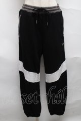 REFLEM / マルチ切替スウェットパンツ  黒 S-25-06-21-051-PU-PA-AS-ZS