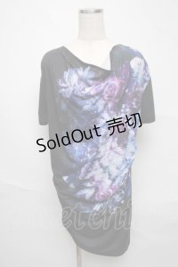 CIVARIZE / モードドレープフラワーTシャツ  黒 S-25-06-22-029-GO-TS-AS-ZS