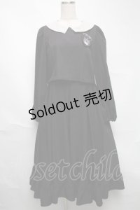 m petit by misako / サンリオキャラクターズコラボ クロミワッペン付きワンピース  黒 S-25-06-25-057-LO-OP-AS-ZS