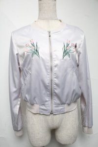 F i.n.t / チューリップ刺繍サテンジャケット  ピンク S-25-06-25-024-CA-BL-HR-ZT0718