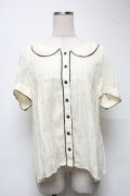 Blue rouge / 半袖ブラウス  オフ S-25-07-01-001-CA-TO-AS-ZS