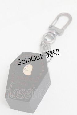 画像1: Q-pot. / 棺桶バッグチャーム  黒 S-25-07-03-014-QP-AC-AS-ZS