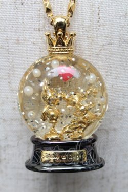 画像1: Q-pot. / Mickey＆Minnie's Dreamy Snow Dome Necklace  ゴールド S-25-07-04-003-QP-AC-AS-ZS