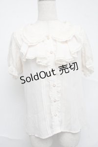 axes femme / フェミニンラッフルブラウス  オフ S-25-07-05-015-AX-BL-HR-ZI