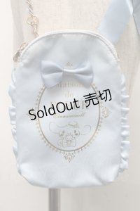 Maison de FLEUR / シナモロールモバイルショルダー  サックス S-25-07-10-020-LO-BG-AS-ZS