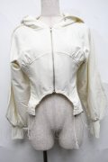 lilLilly / コルセットギャザーパーカー  アイボリー S-25-07-10-025-LO-TO-HR-ZS