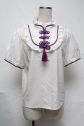 Amavel / チャイナモチーフスクエアヨーク切替ブラウス  白 S-25-07-13-016-CA-BL-HR-ZS