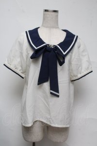 Amavel / リボンタイ付き半袖ブラウス  白ｘ紺 S-25-07-13-028-CA-BL-HR-ZS