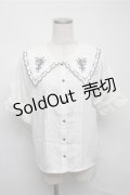axes femme POETIQUE / ブーケ刺繍スカラップ襟ブラウス  オフ S-25-07-14-031-AX-BL-HR-ZS