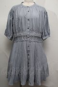 axes femme / ウエストレースプリーツシャツ  サックス S-25-07-16-037-AX-BL-HR-ZS
