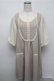 画像1: axes femme / 袖シフォン切替チュニック  ベージュ S-25-07-20-016-AX-TO-HR-ZS (1)