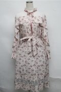 axes femme / ヨークレース小花プリントワンピース  ピンク S-25-07-20-028-AX-OP-HR-ZS
