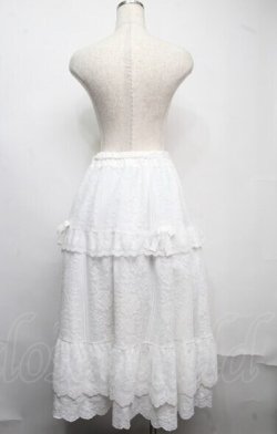画像2: axes femme / ティアードコットンレーススカート  白 S-25-07-21-053-AX-CO-AS-ZS