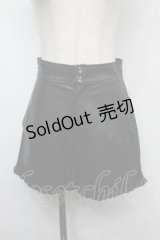 EATME / フェイクレザーショートパンツ  黒 S-25-07-21-057-LO-PA-HR-ZS