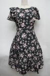 画像1: LODISPOTTO / 花柄フリルワンピース  黒 S-25-07-22-043-LO-OP-AS-ZT246 (1)
