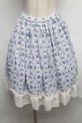 axes femme / 花柄スカート  白Ｘサックス S-25-07-26-048-AX-SK-AS-ZS