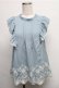 画像1: axes femme / 裾刺繍ノースリブラウス  サックス S-25-07-26-019-AX-BL-AS-ZS (1)