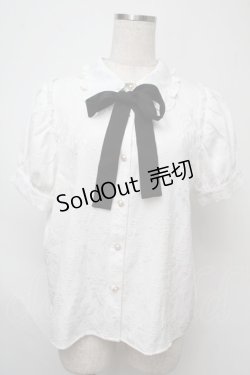 画像1: axes femme POETIQUE / バラふくれジャカード半袖ブラウス  白 S-25-07-28-017-AX-BL-HR-ZS