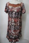Ozz oneste / 花プリントメッシュワンピース  茶 S-25-07-28-024-OO-OP-HR-ZS
